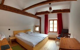 Juvanova hous - rooms